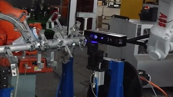 Dimensional Gauging of Automotive Parts Using Robot-Mounted 3D Sensors | LMI Technologies